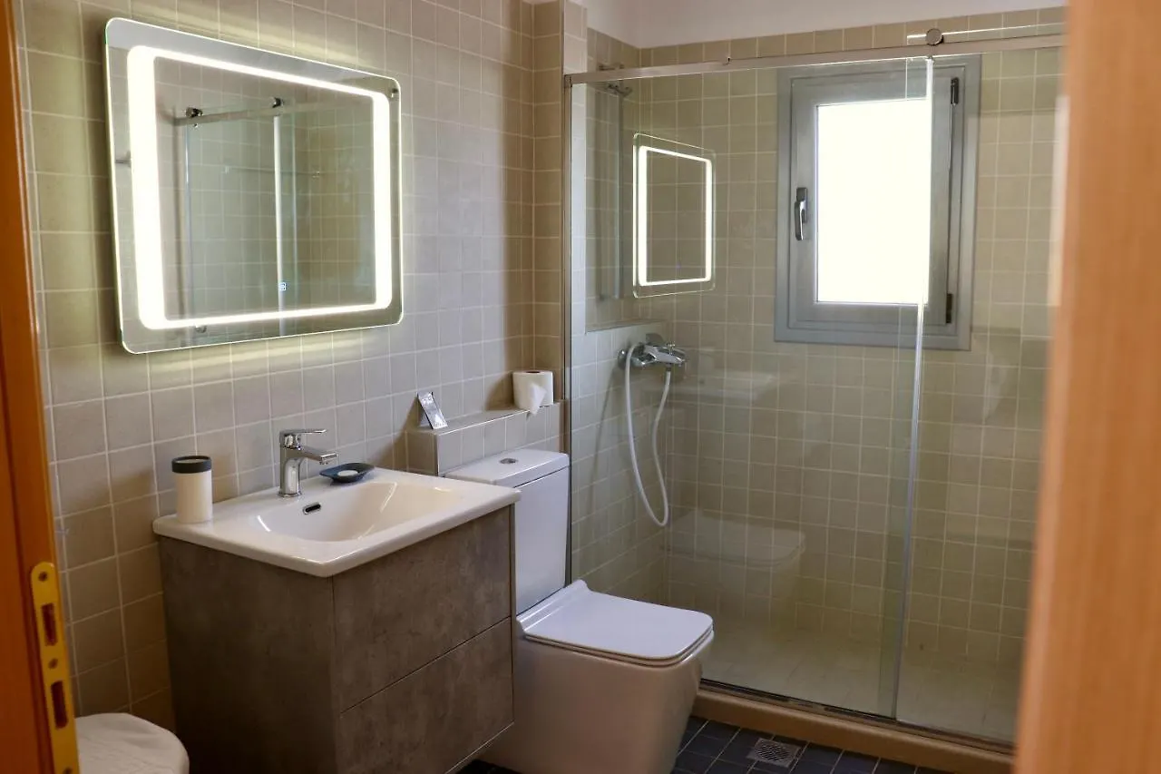 Zea Apartments Himare