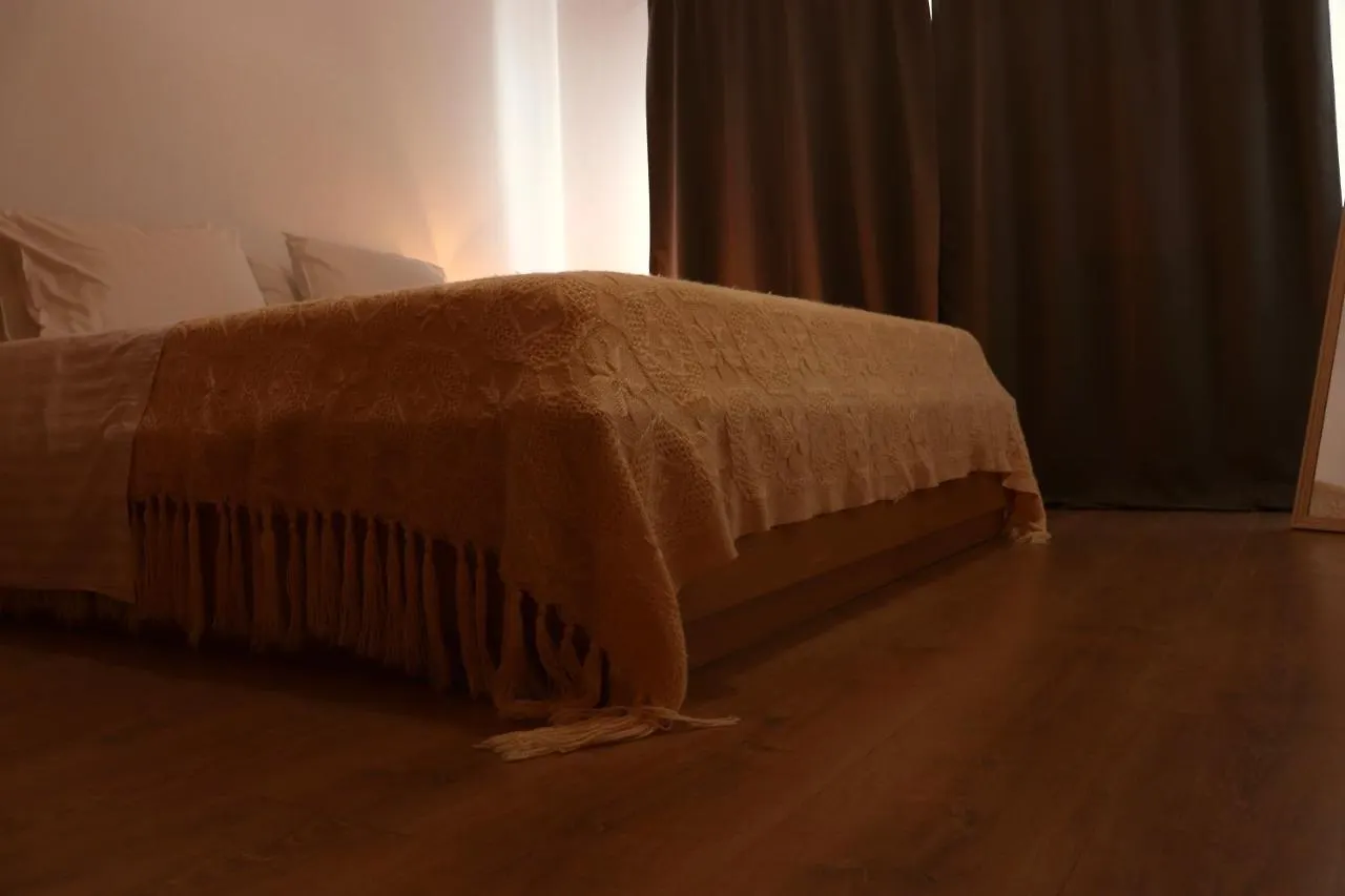 Zea Apartments Himare